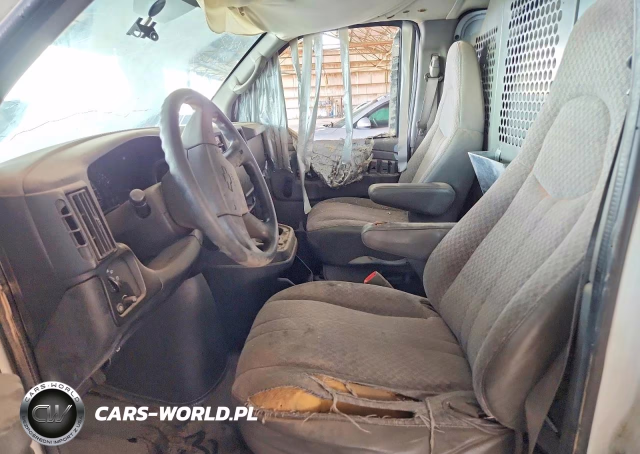 2005 Chevrolet Express Delivery Van VIN:1GCGG25U751153476 - 7