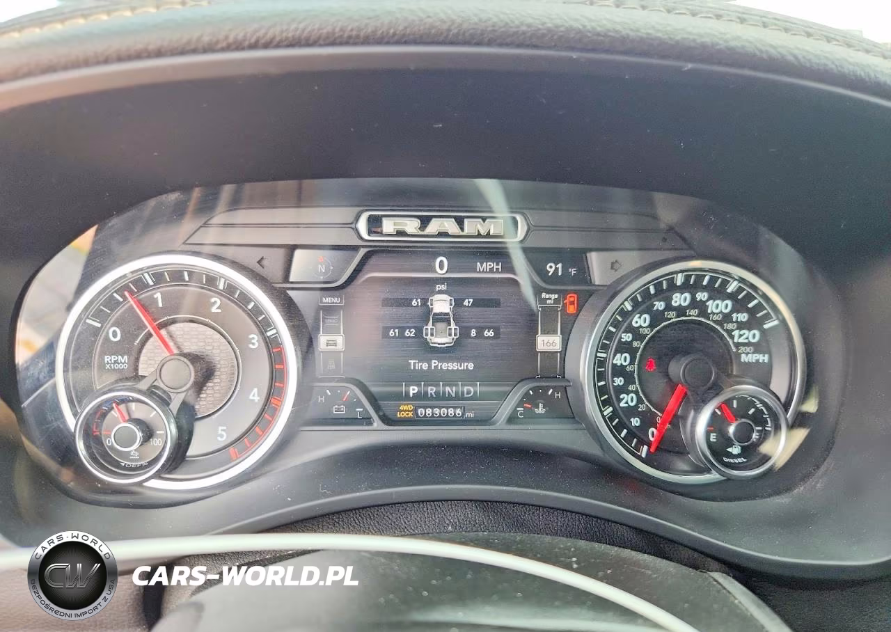 2021 Ram 3500 Laramie VIN:3C63RRJL5MG589572 - 9