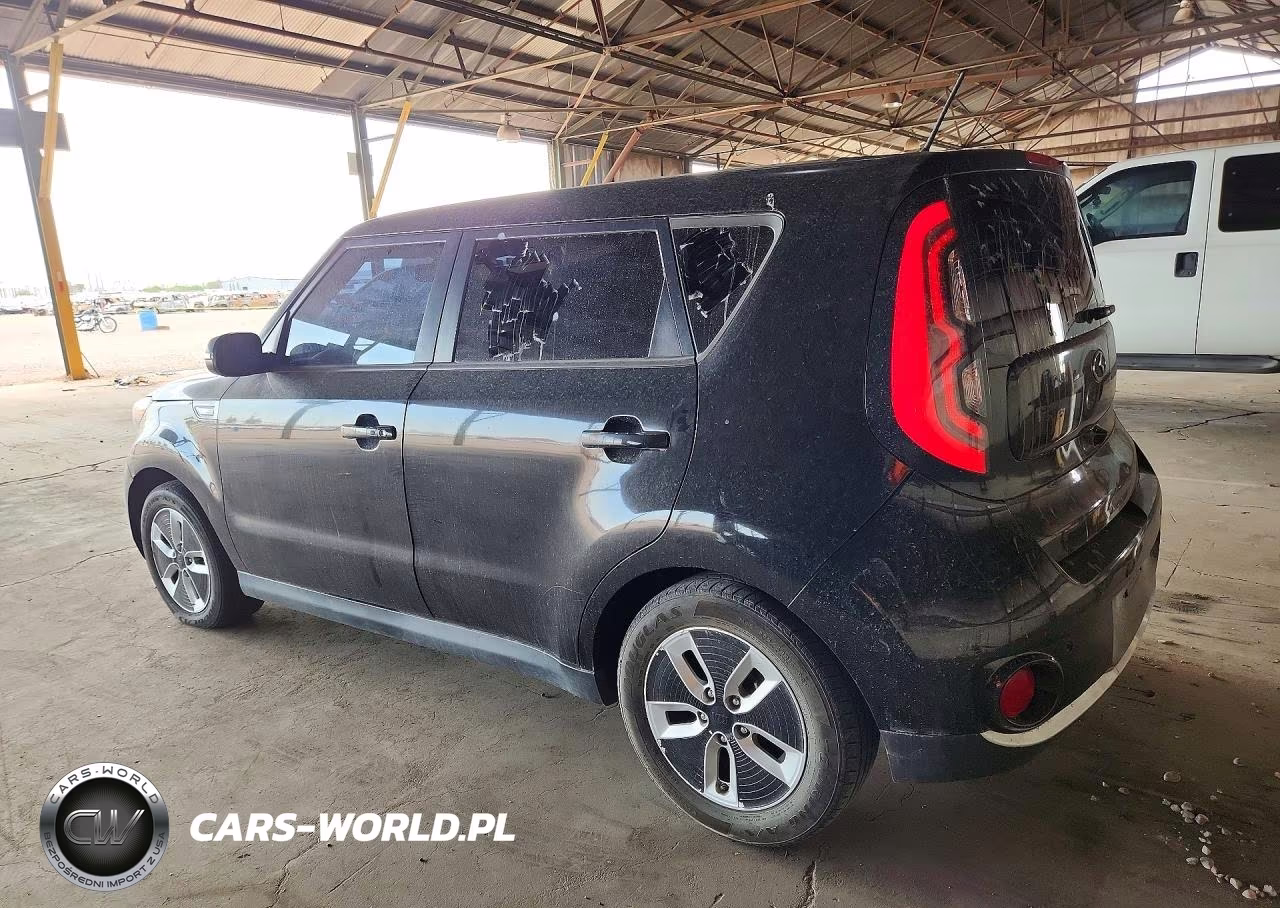 2016 Kia Soul Ev + VIN:KNDJX3AE0G7011545 - 2