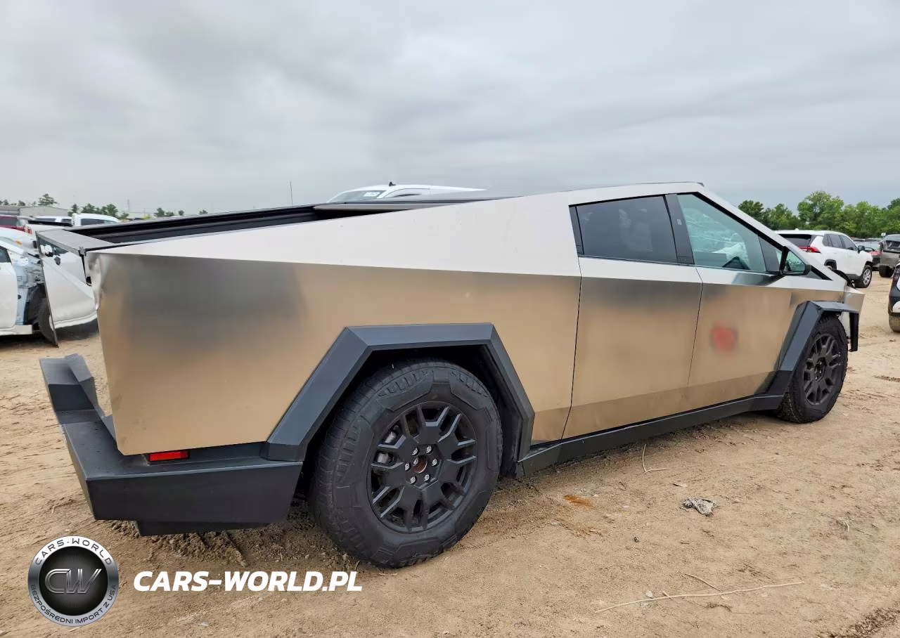 2024 Tesla Cybertruck VIN:7G2CEHEE7RA019624 - 3