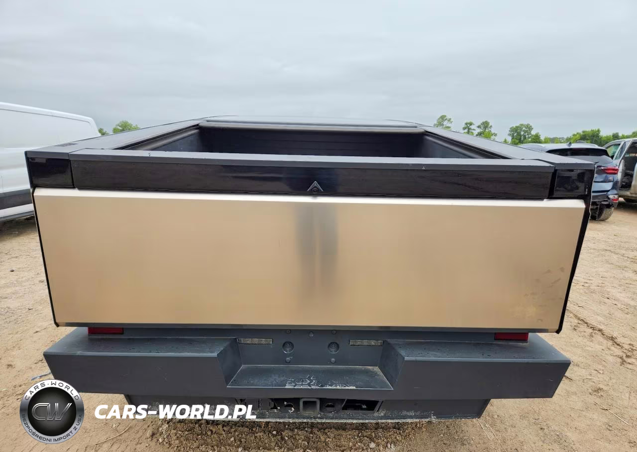 2024 Tesla Cybertruck VIN:7G2CEHEE7RA019624 - 6
