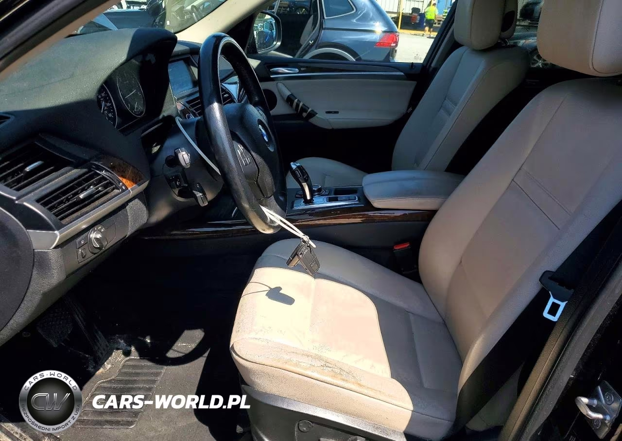 2012 BMW X5 xDrive35D VIN:5UXZW0C55CL672263 - 7
