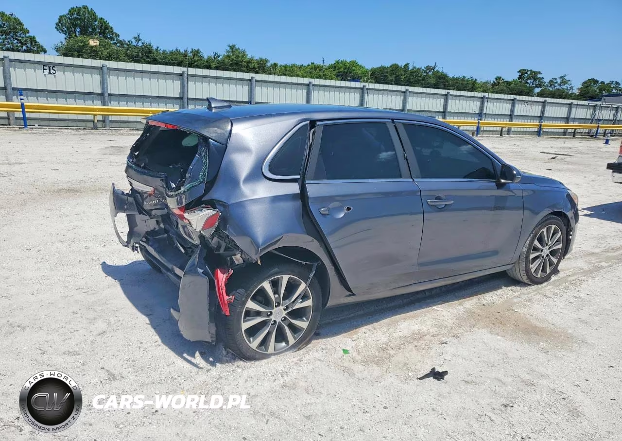 2018 Hyundai Elantra Gt Base VIN:KMHH35LE4JU014682 - 3