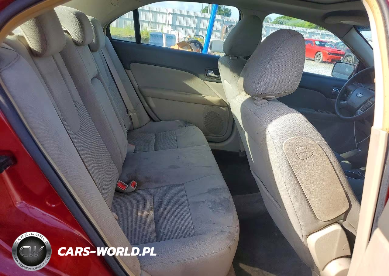 2010 Ford Fusion Se VIN:3FAHP0HA0AR258506 - 10