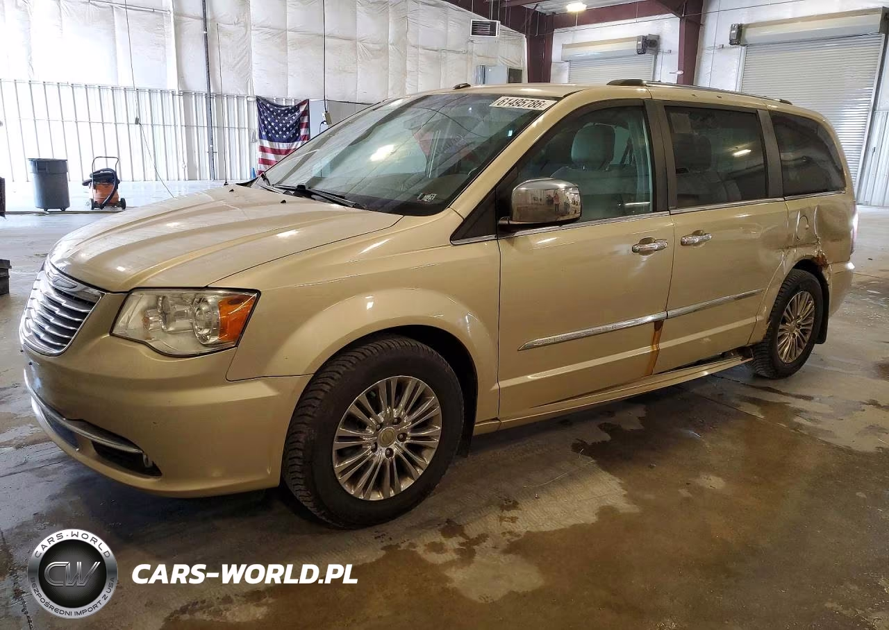 2011 Chrysler Town & Country Limited
