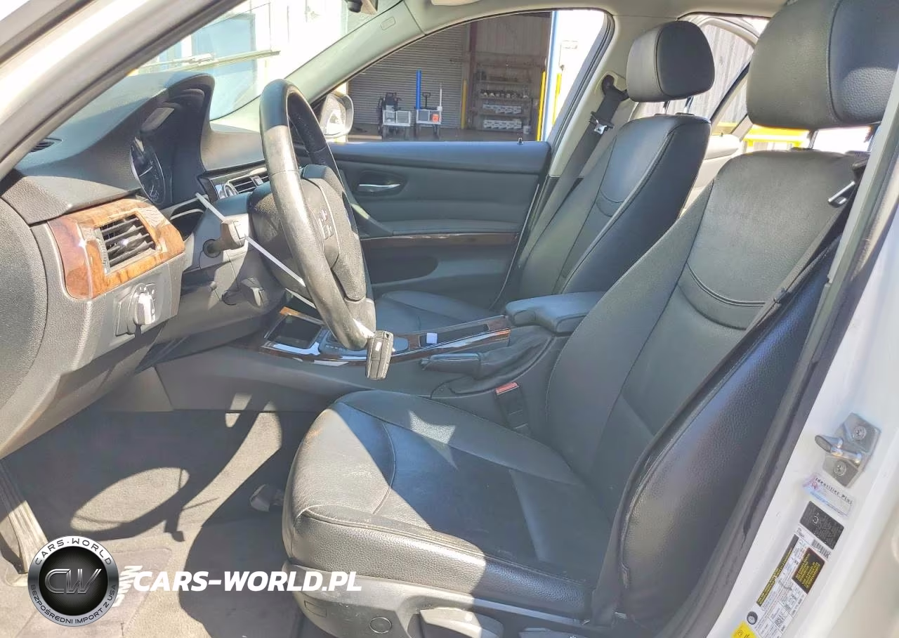 2011 BMW 328 I VIN:WBAPH7G5XBNN03247 - 7