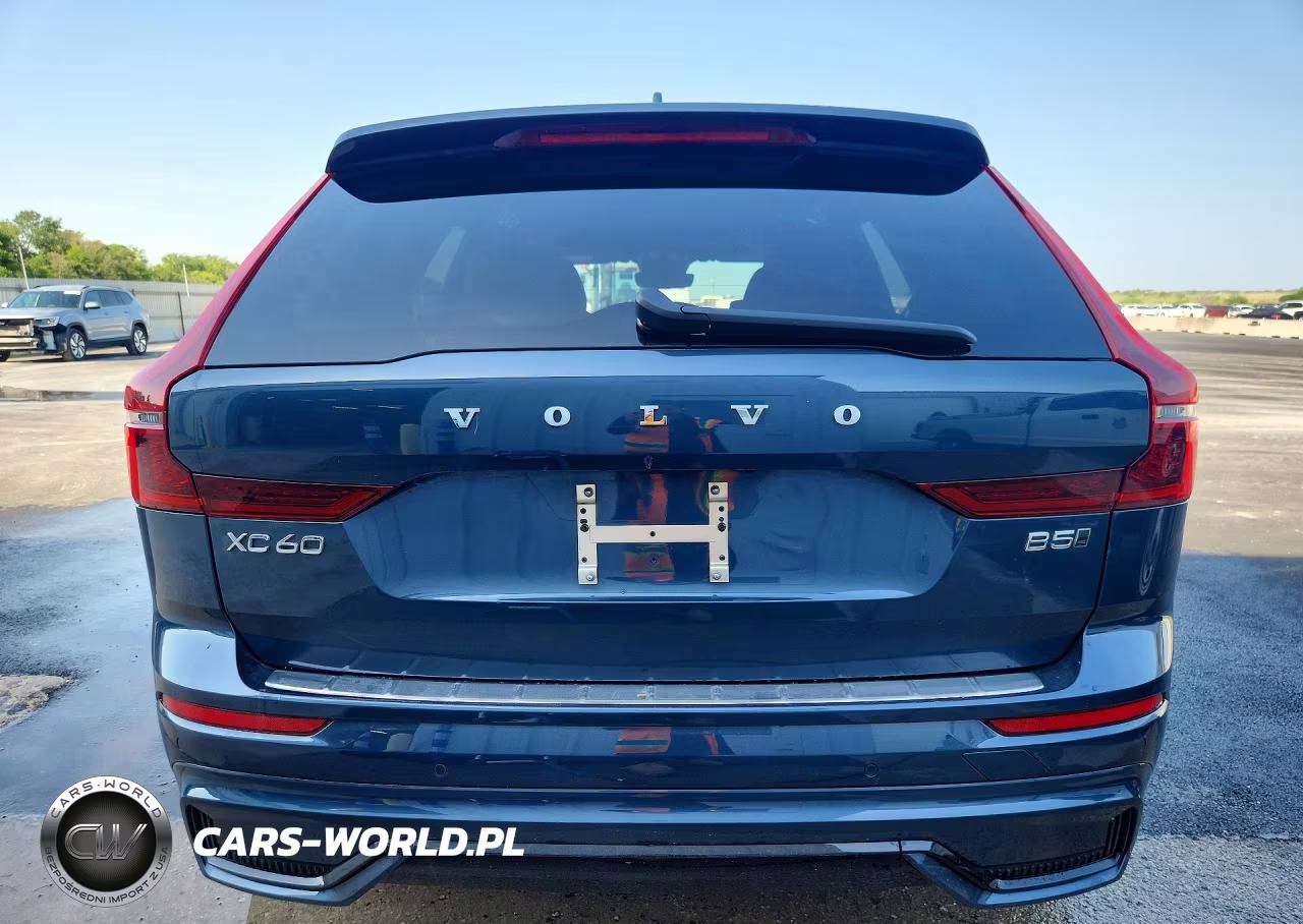 2026 Volvo Xc60 Plus VIN:YV4M12RC4T1458224 - 6