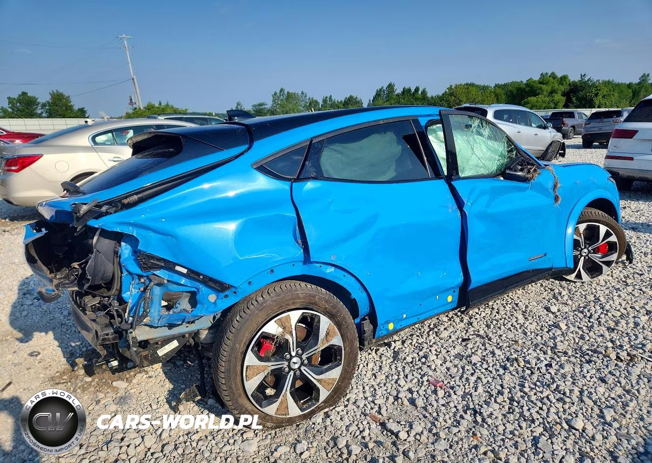 2021 Ford Mustang Mach-E Premium VIN:3FMTK3SU5MMA07629 - 3