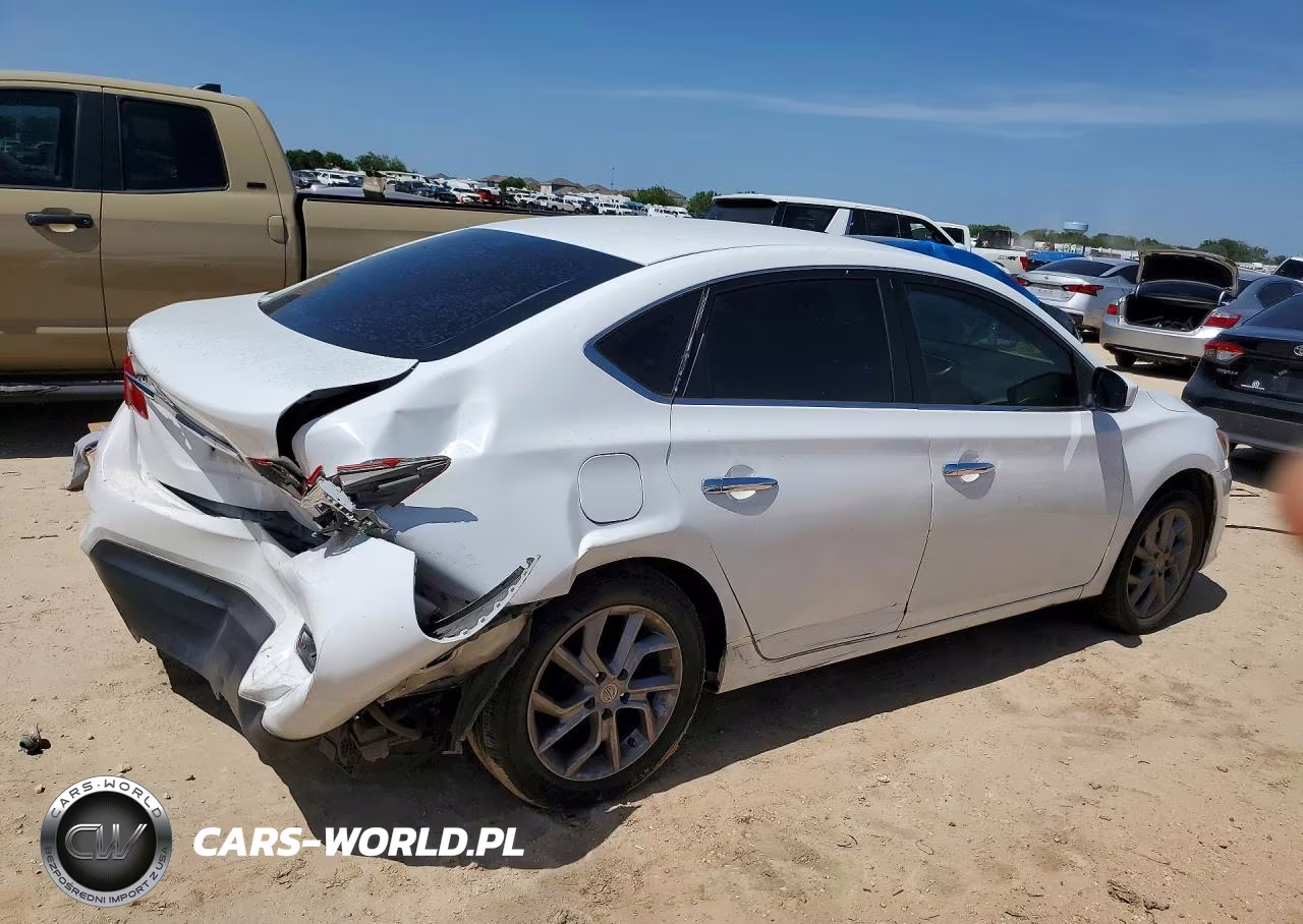 2018 Nissan Sentra S VIN:3N1AB7AP1JY274286 - 3