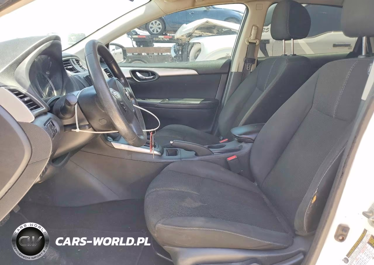 2018 Nissan Sentra S VIN:3N1AB7AP1JY274286 - 7