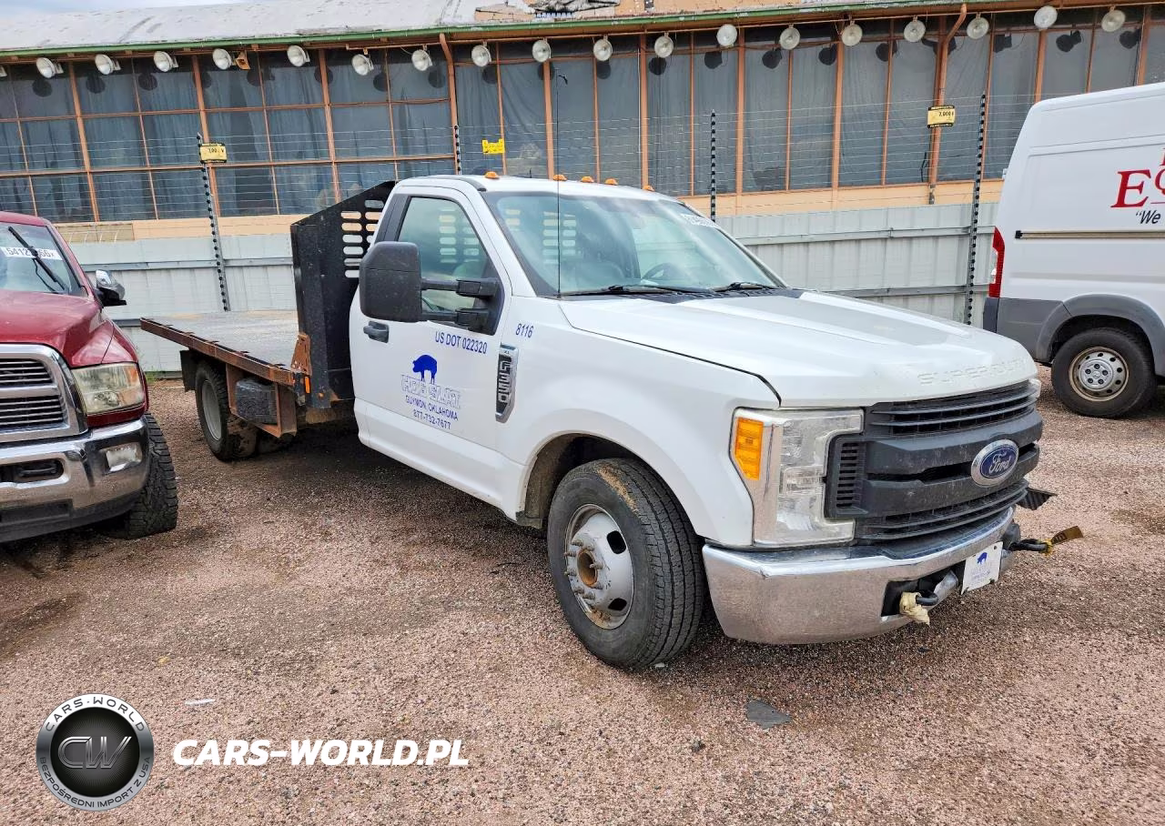 2017 Ford F350 Super Duty VIN:1FDRF3G61HEE06350 - 4