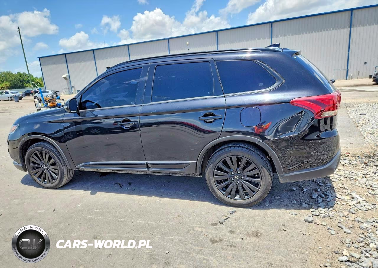2020 Mits Outlander VIN:JA4AD3A37LZ028312 - 2