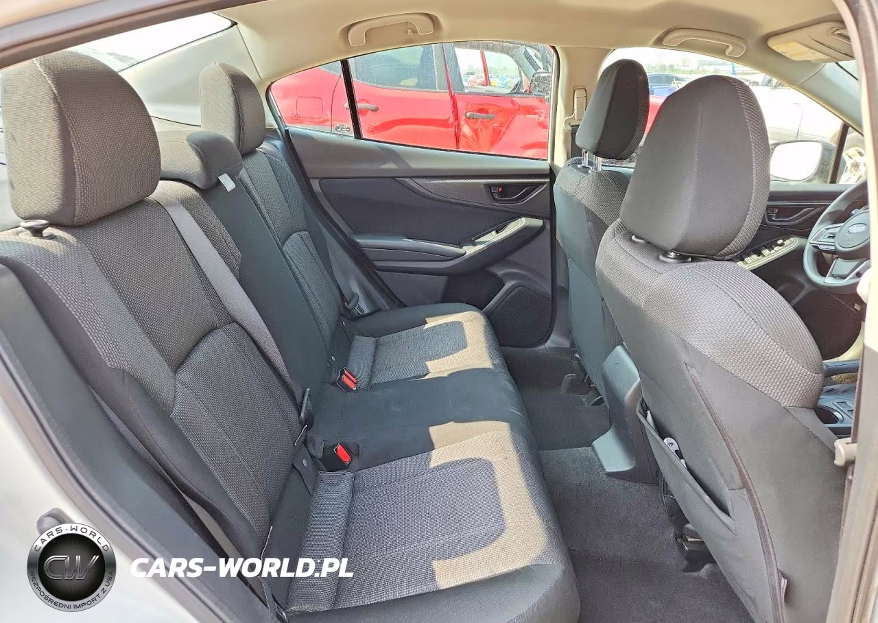 2018 Subaru Impreza Premium Plus VIN:4S3GKAD66J3625015 - 10
