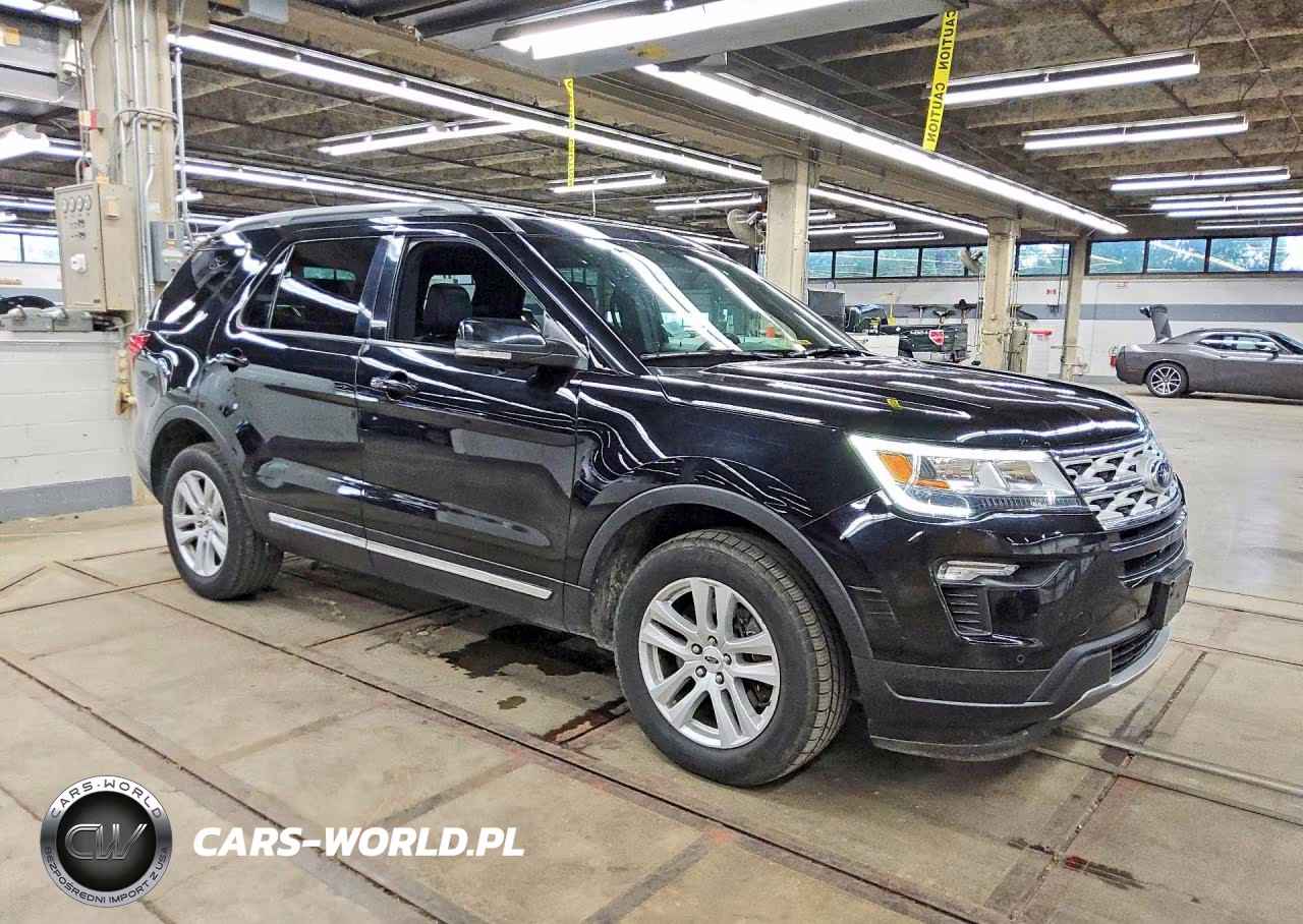 2018 Ford Explorer Xlt VIN:1FM5K8DH2JGC65425 - 4