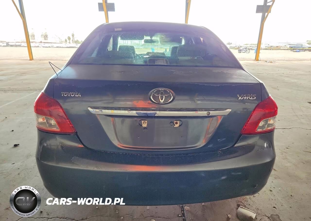 2007 Toyota Yaris Base VIN:JTDBT923771019032 - 6