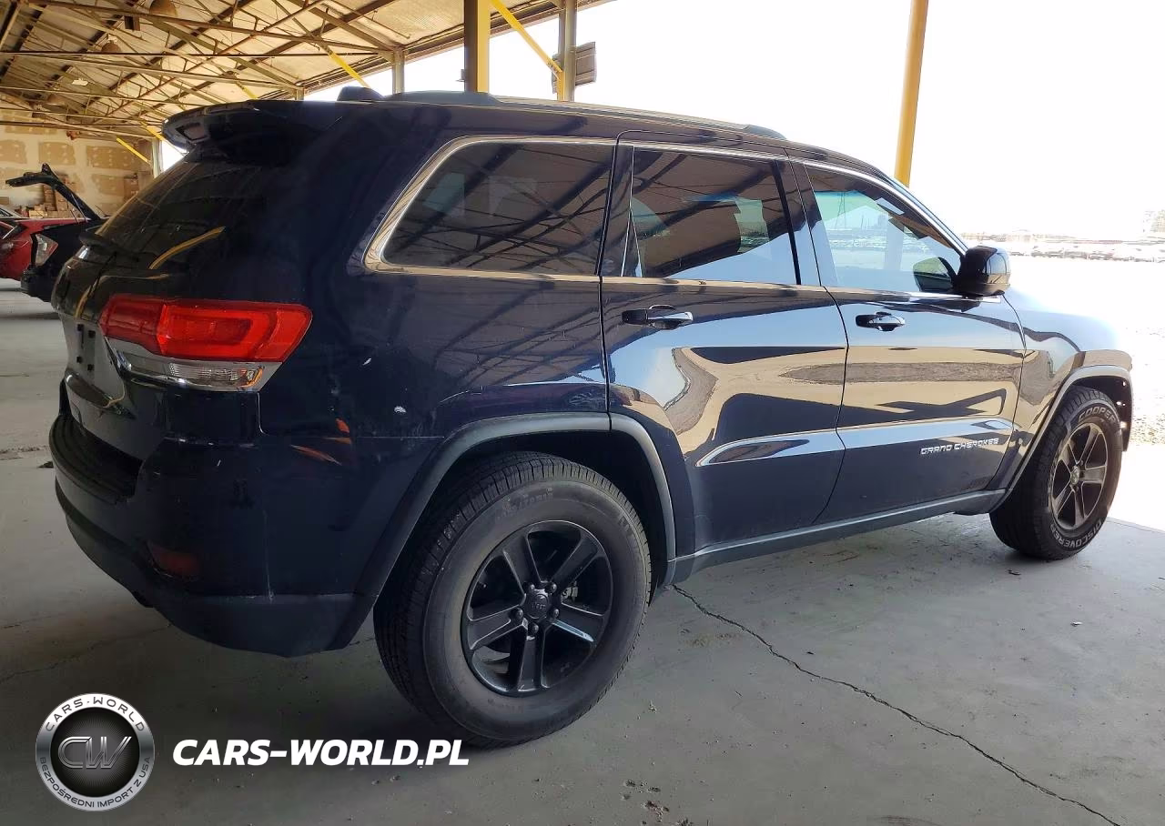 2014 Jeep Grand Cherokee Laredo VIN:1C4RJEAG3EC178715 - 3