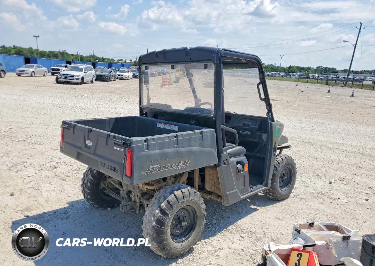 2015 Polaris Ranger 570 Utility Vehicle VIN:3NSRMA579FE368053 - 4