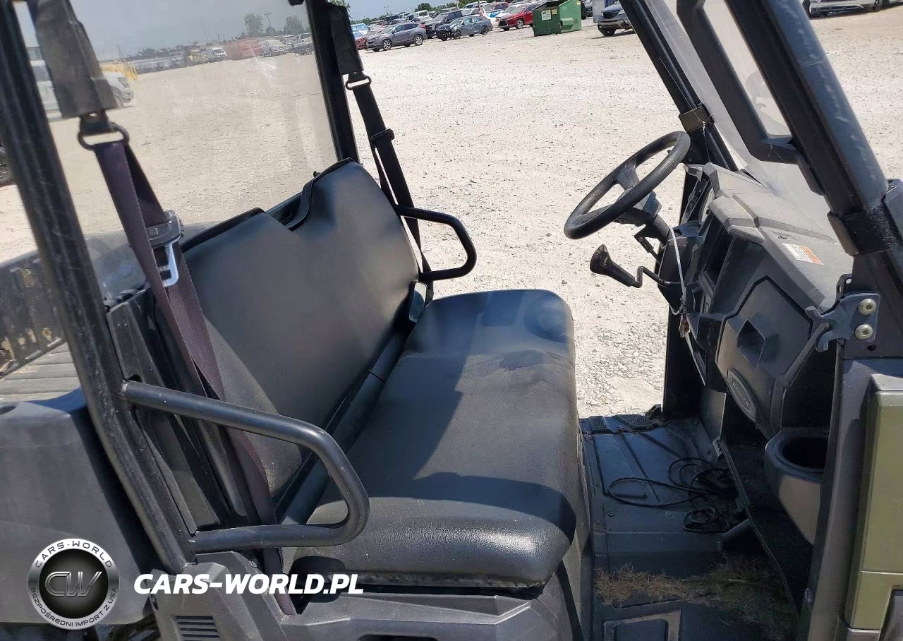 2015 Polaris Ranger 570 Utility Vehicle VIN:3NSRMA579FE368053 - 5