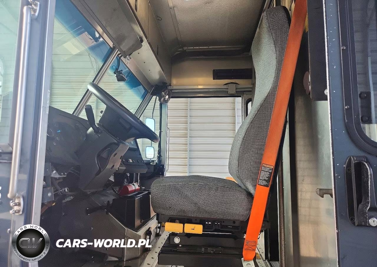 2020 Ford F59 Delivery Truck VIN:1F65F5KN2L0A11616 - 7