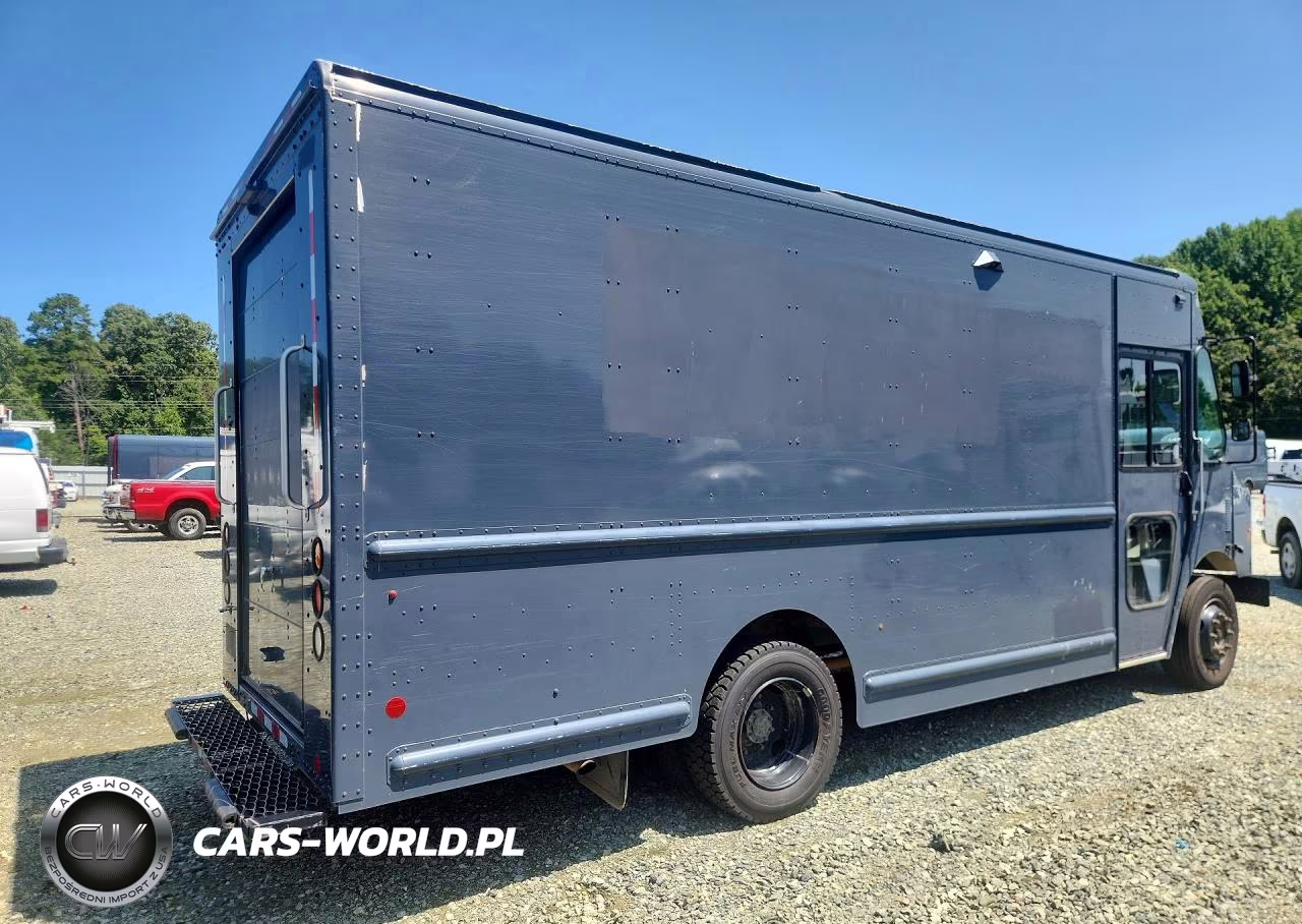 2020 Freightliner Chassis M Line Walk-In Van VIN:4UZAC2EA6LCMH7907 - 3