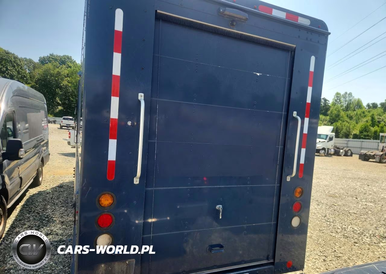 2020 Freightliner Chassis M Line Walk-In Van VIN:4UZAC2EA6LCMH7907 - 6