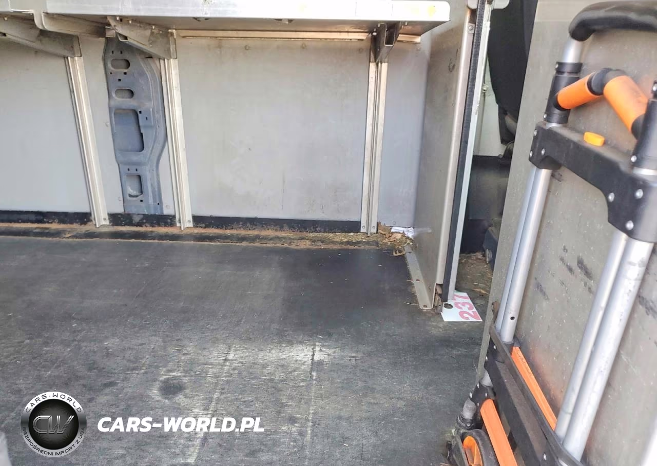 2021 Ram Promaster 3500 Delivery Van VIN:3C6MRVJG5ME536138 - 11