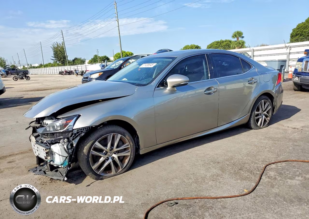 2018 Lexus Is 300