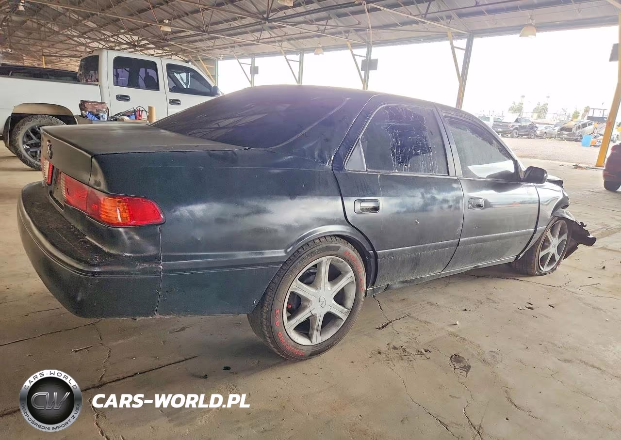 2001 Toyota Camry Le VIN:4T1BG22K41U042823 - 3