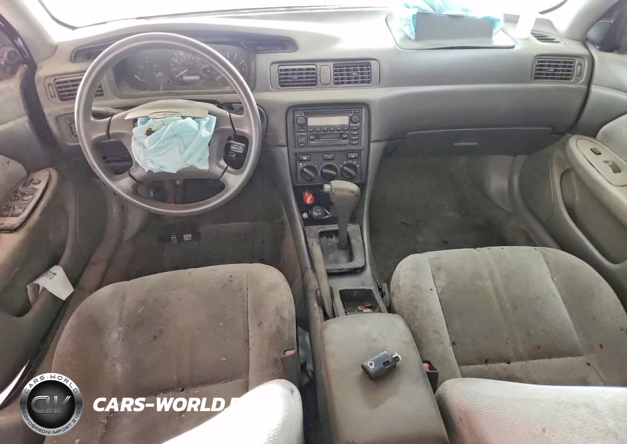 2001 Toyota Camry Le VIN:4T1BG22K41U042823 - 8