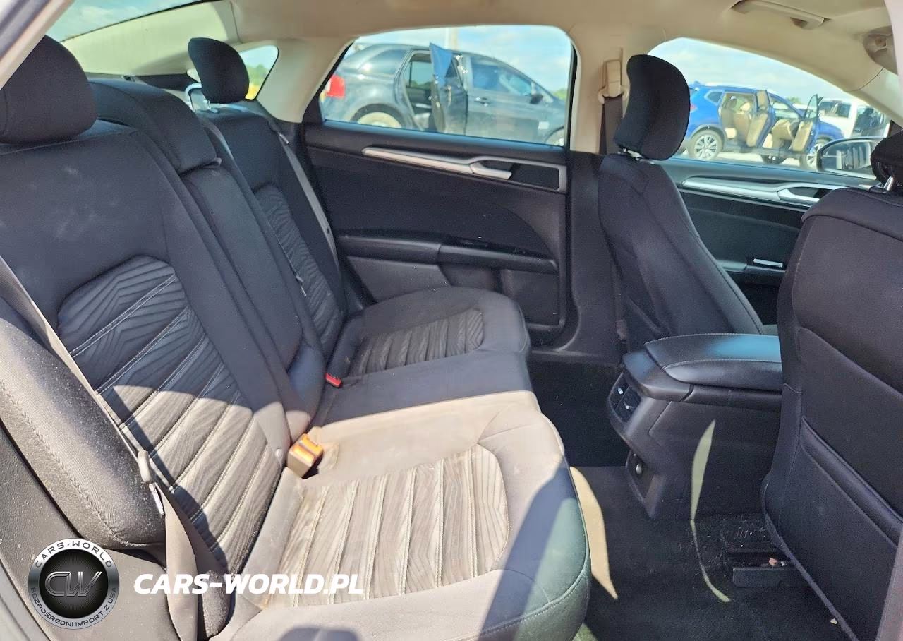 2016 Ford Fusion Se VIN:3FA6P0HD3GR322855 - 10