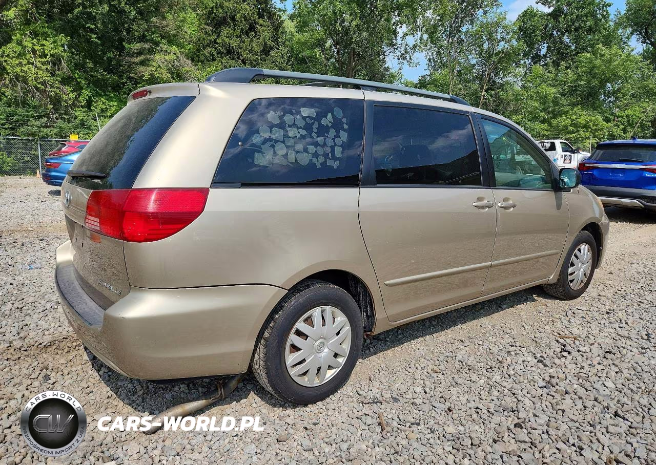 2004 Toyota Sienna Le 7 Passenger VIN:5TDZA23C74S203704 - 3