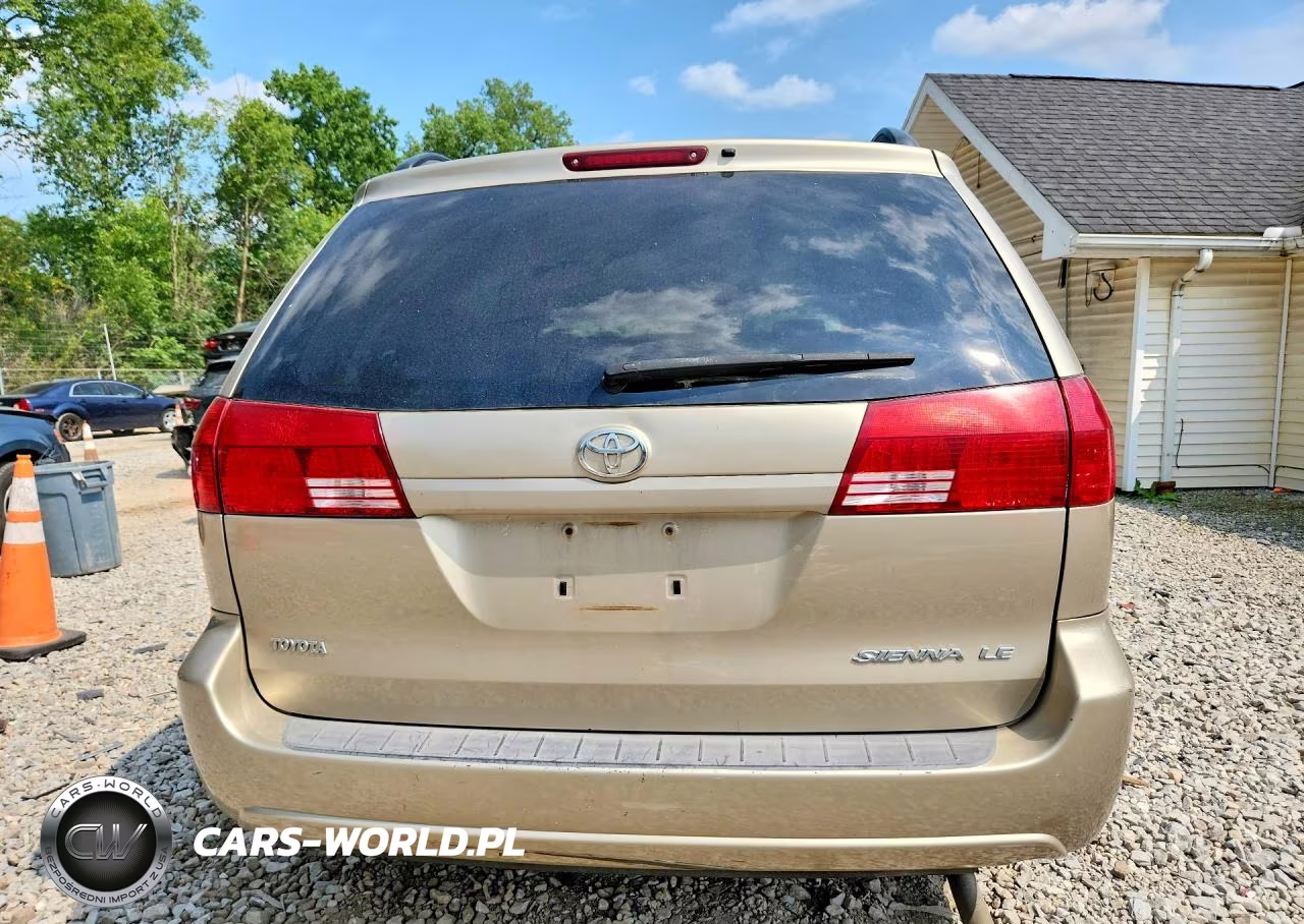 2004 Toyota Sienna Le 7 Passenger VIN:5TDZA23C74S203704 - 6