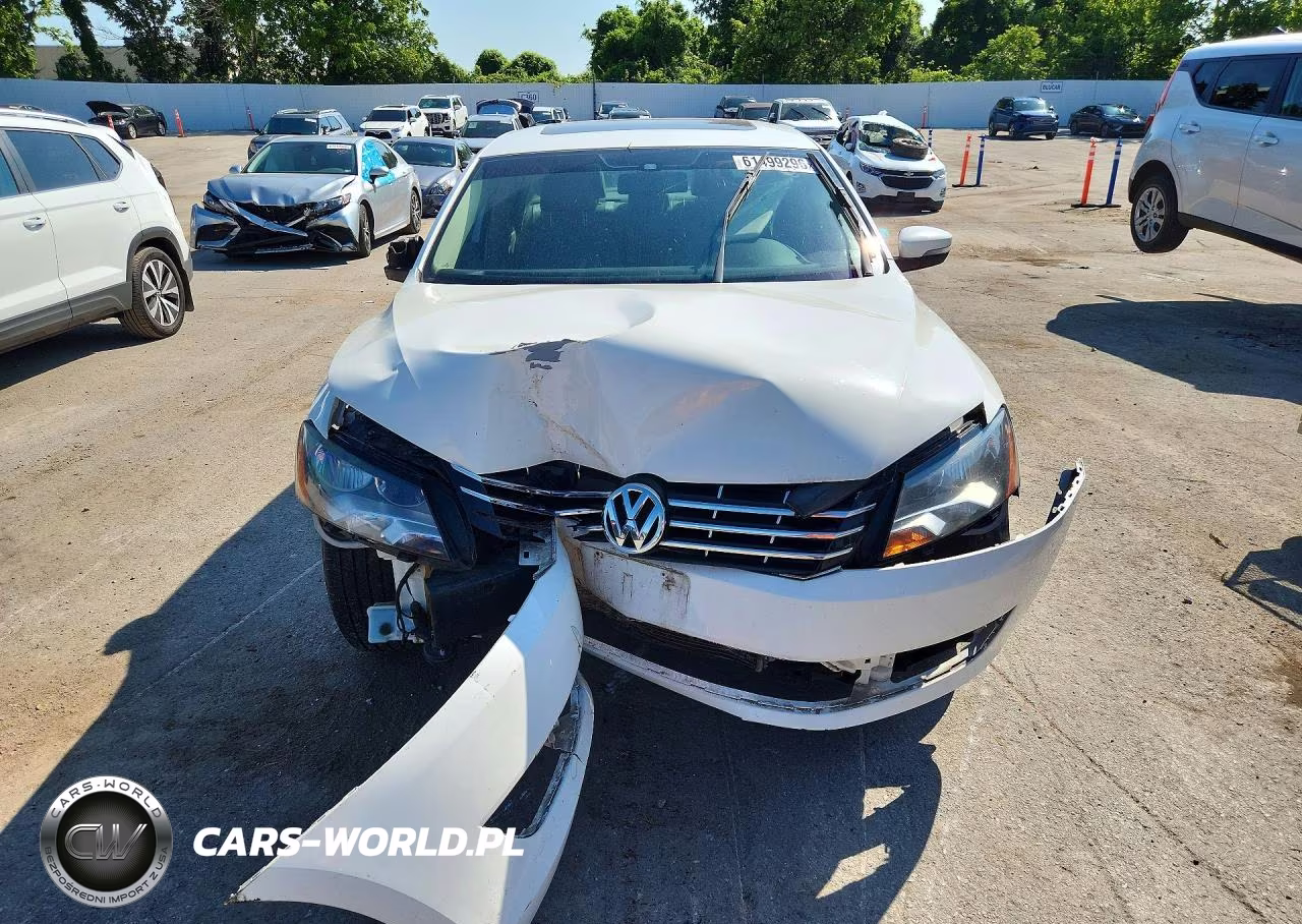 2013 Volkswagen Passat Se VIN:1VWBN7A31DC121858 - 5