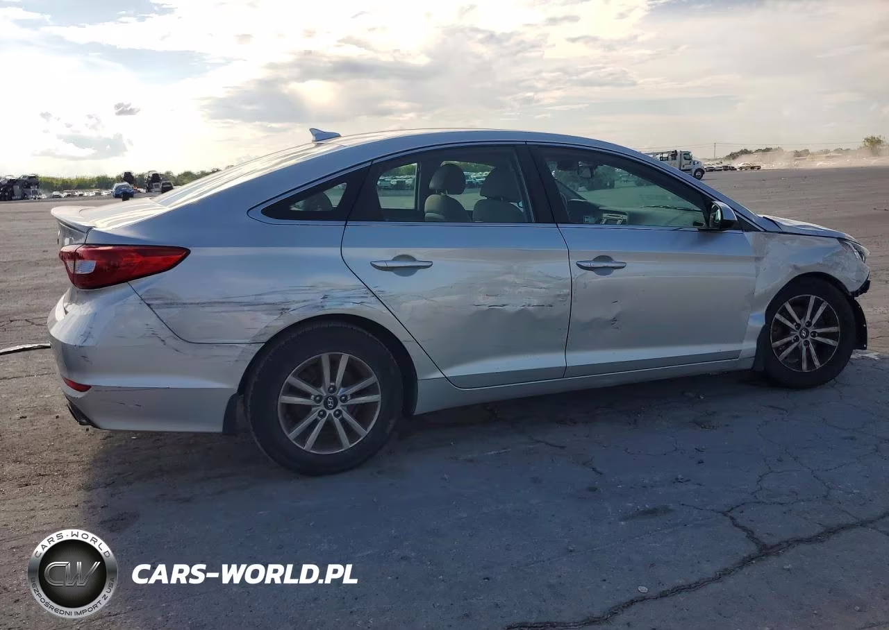 2015 Hyundai Sonata Se VIN:5NPE24AF1FH158319 - 3