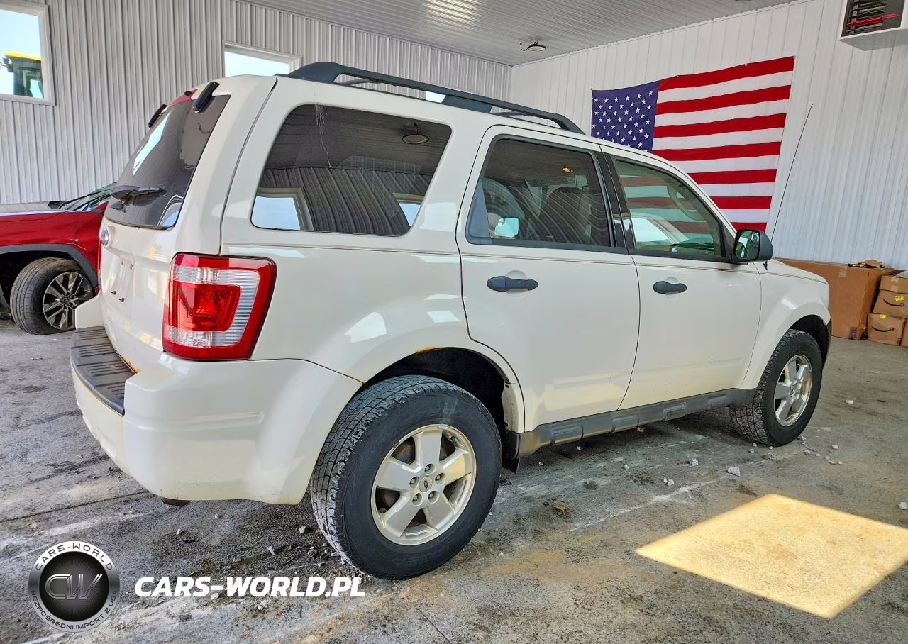 2012 Ford Escape Xlt VIN:1FMCU0D72CKC35285 - 3