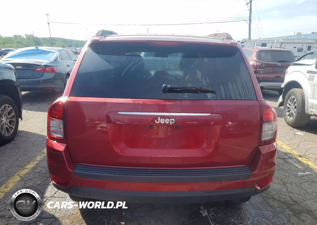 2015 Jeep Compass Sport VIN:1C4NJCBA7FD250458 - 6