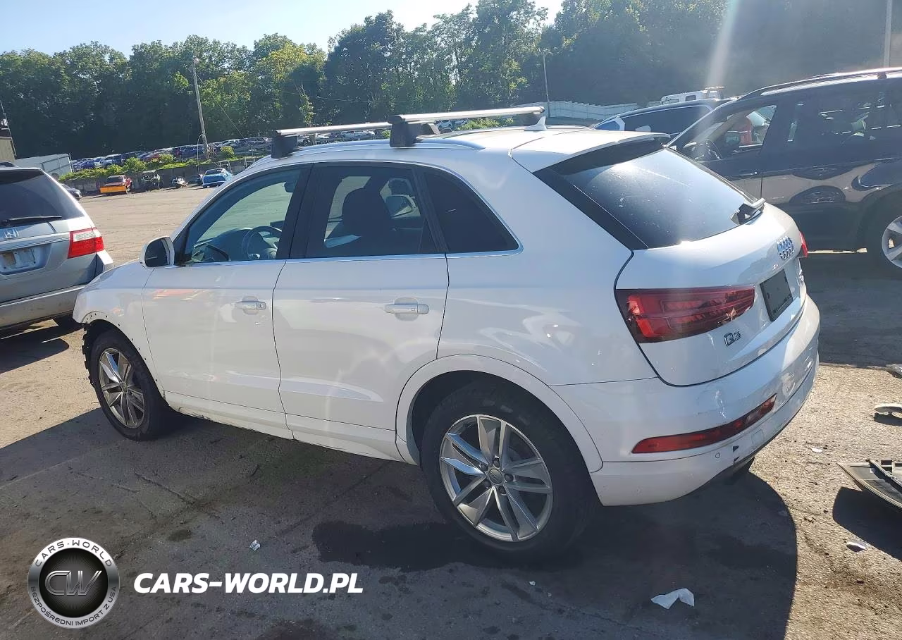2016 Audi Q3 Premium Plus VIN:WA1EFCFS4GR014322 - 2