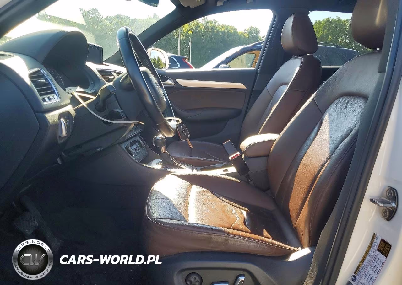 2016 Audi Q3 Premium Plus VIN:WA1EFCFS4GR014322 - 7