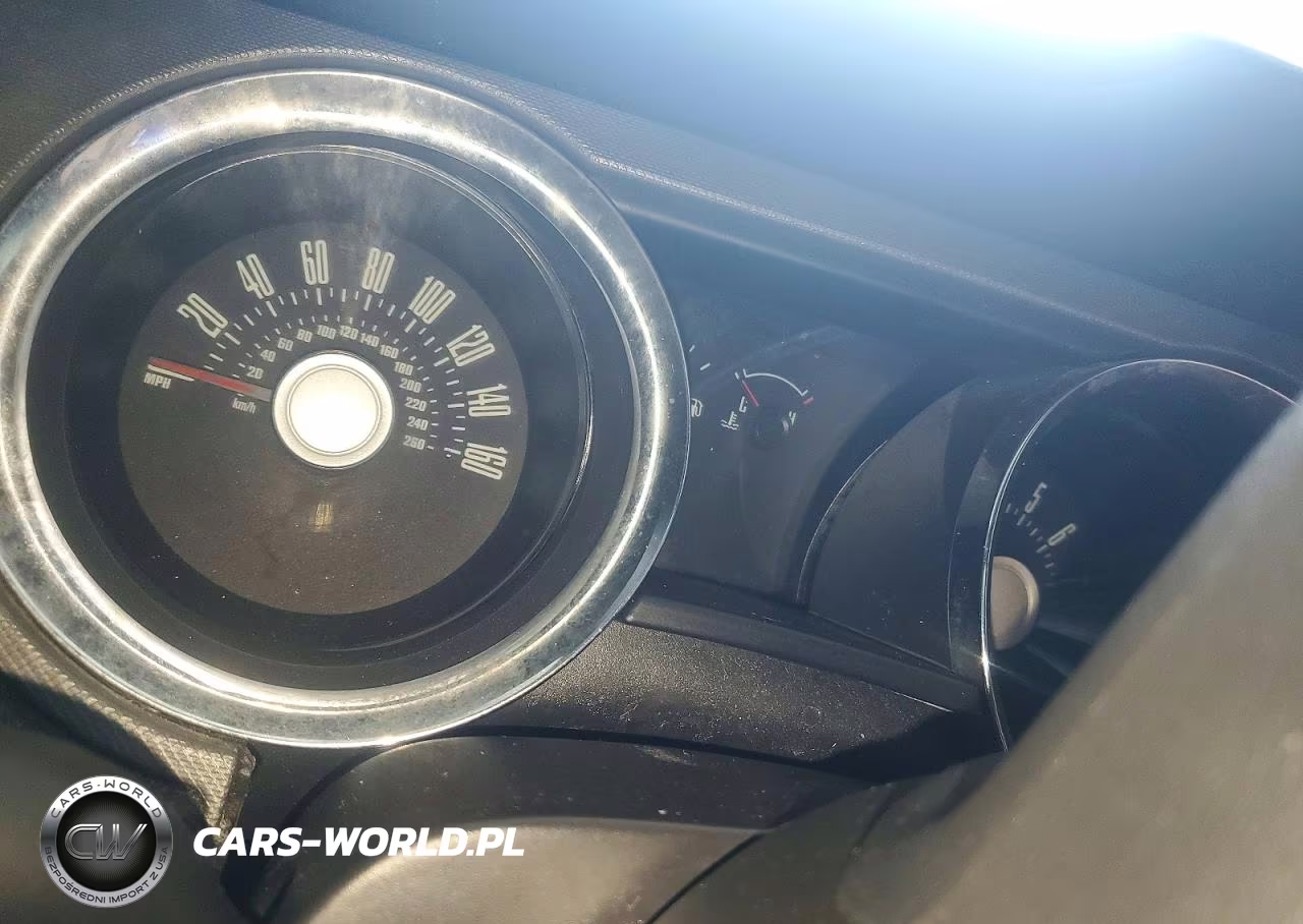 2012 Ford Mustang VIN:1ZVBP8AM8C5262924 - 9