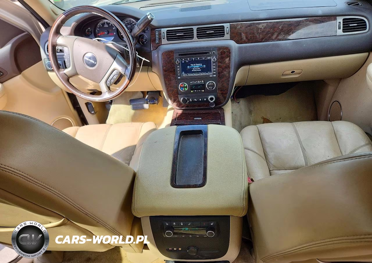 2008 GMC Yukon Denali VIN:1GKFK63828J173974 - 8