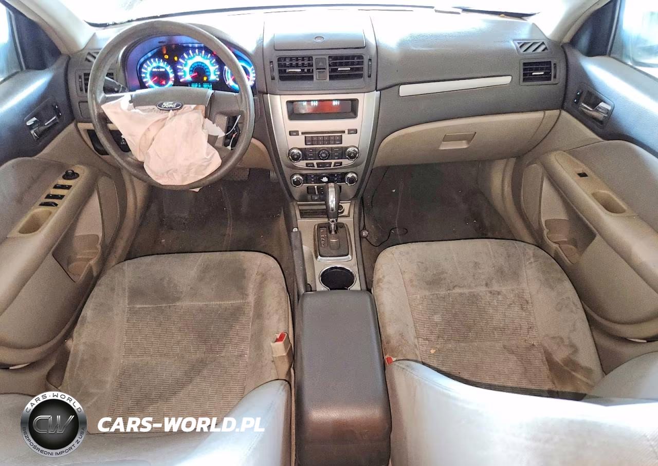 2011 Ford Fusion S VIN:3FAHP0GA7BR246291 - 8