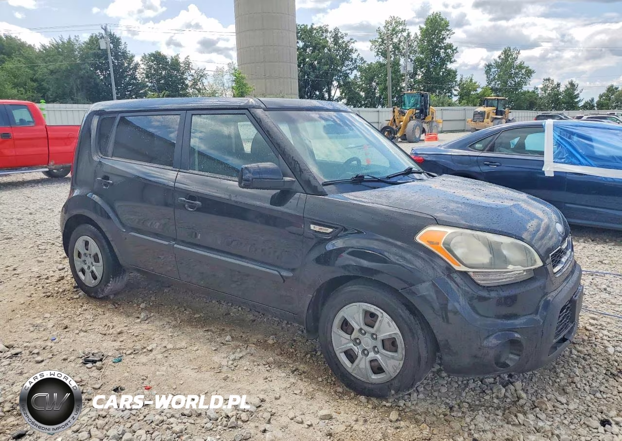 2013 Kia Soul Base VIN:KNDJT2A50D7501565 - 4
