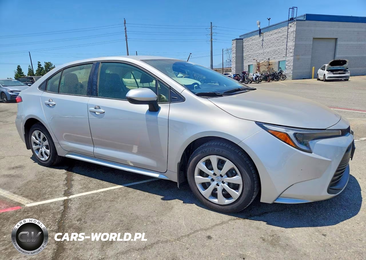 2026 Toyota Corolla Hybrid Le VIN:JTDBCMFE4T3143255 - 4