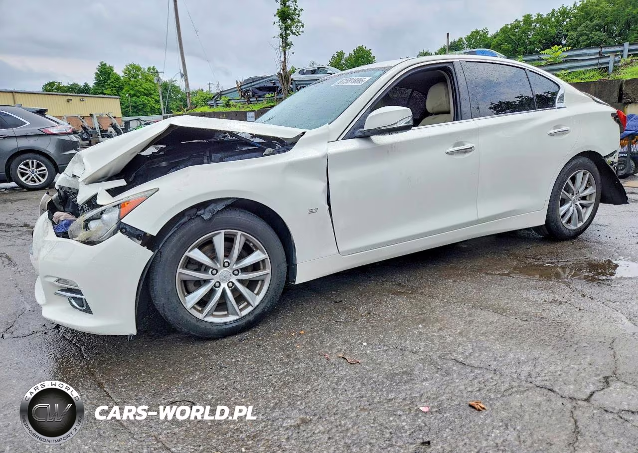 2014 Infiniti Q50 Premium