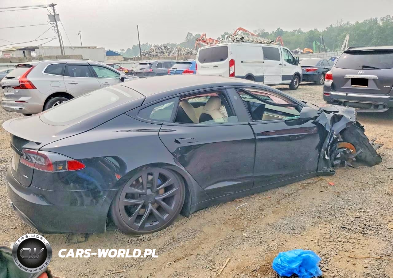 2021 Tesla Model S VIN:5YJSA1E65MF444085 - 3