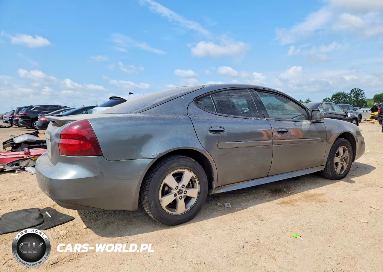 2005 Pontiac Grand Prix VIN:2G2WP522851290554 - 3
