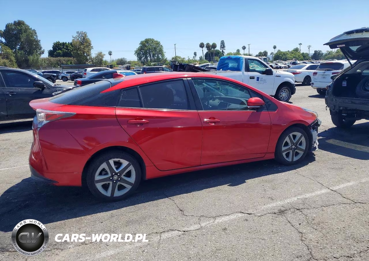 2017 Toyota Prius Three Touring VIN:JTDKARFU7H3534823 - 3