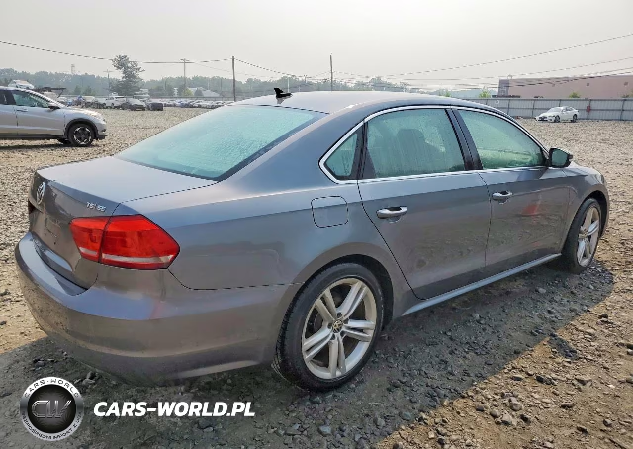 2014 Volkswagen Passat Se VIN:1VWBT7A39EC068687 - 3