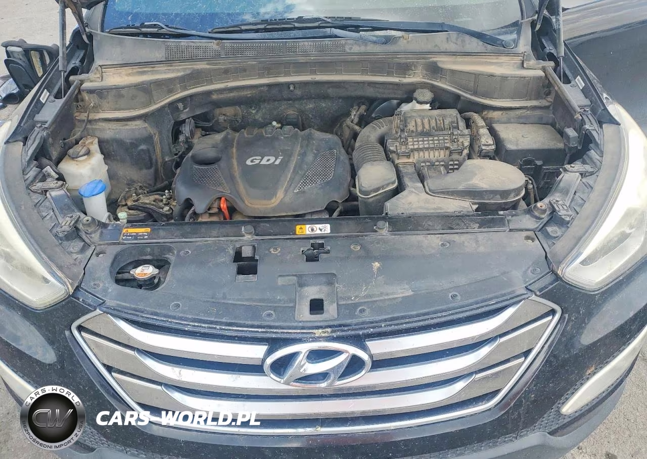 2015 Hyundai Santa Fe Sport 2.4L VIN:5XYZUDLB1FG276044 - 12