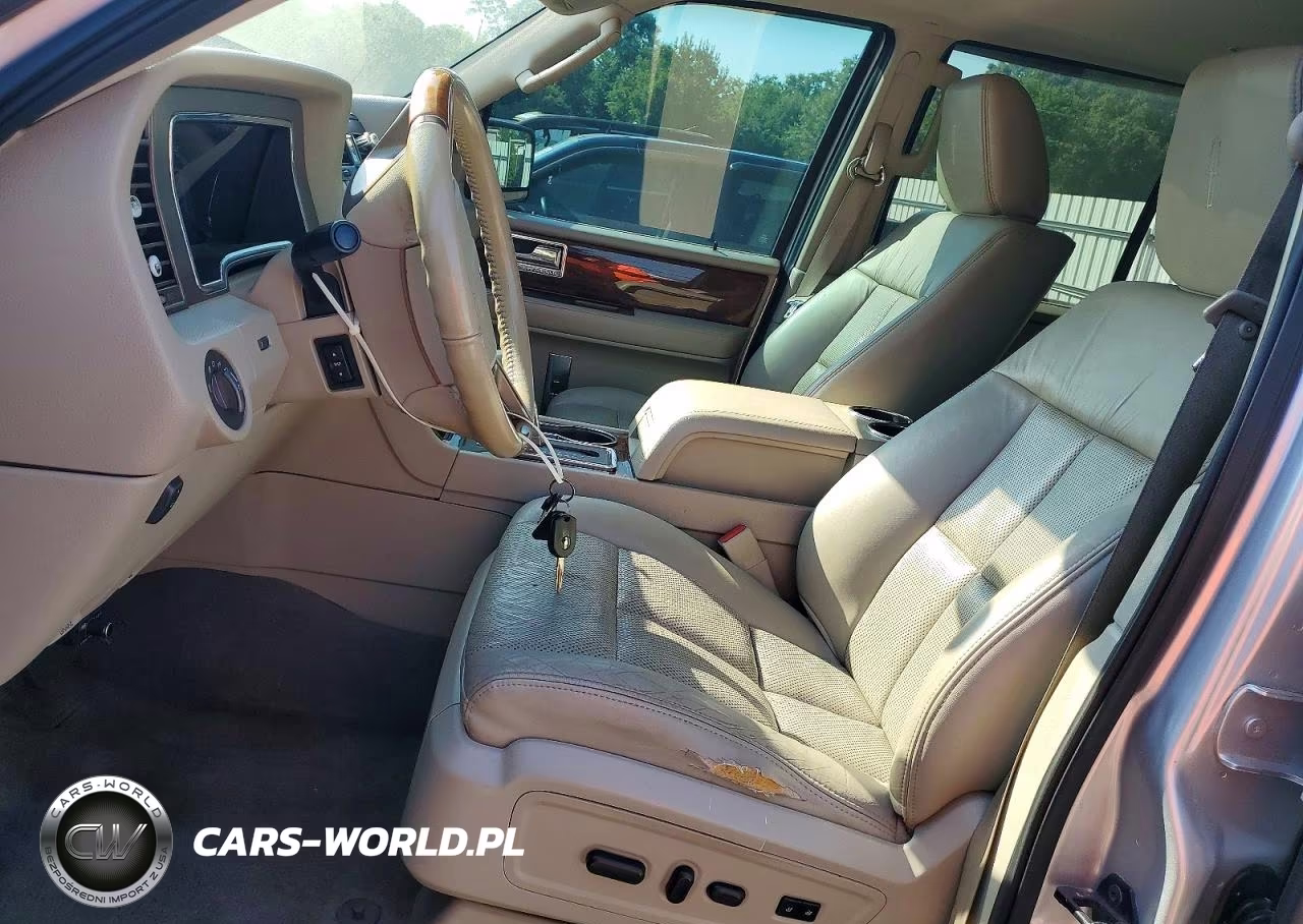 2011 Lincoln Navigator VIN:5LMJJ2J51BEJ06284 - 7